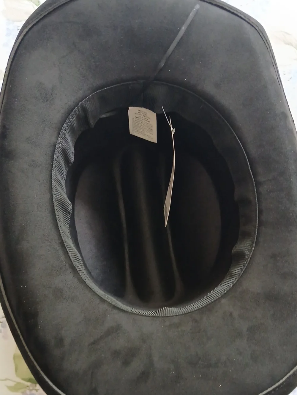 NWT Urban Outfitters Black Studded Faux Suede Women's Cowboy Hat
